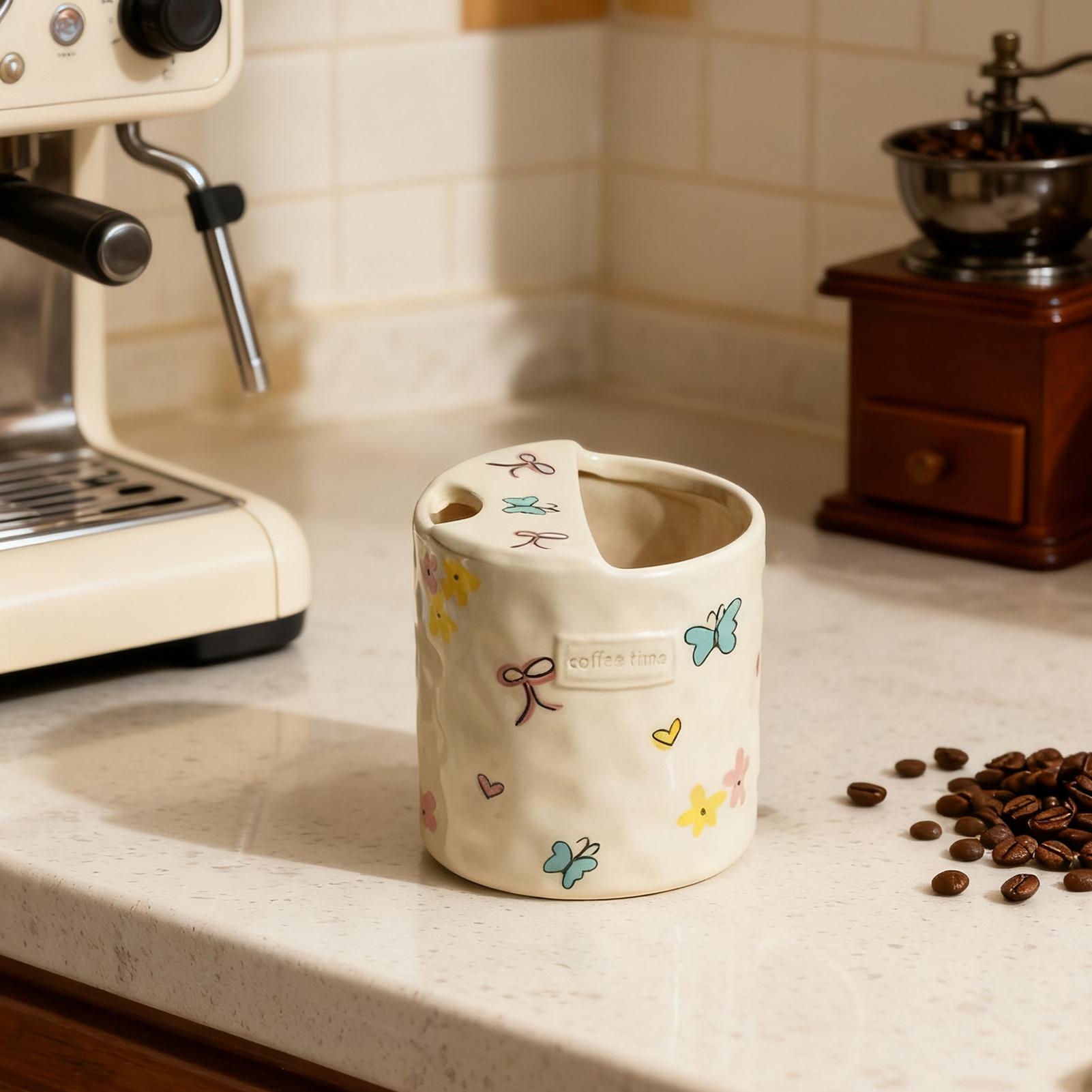 Coffee Cup Double Spout Design - Wine Beer Restaurant review and price